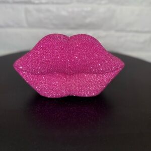 Pink Glitter Lip-Shaped decor indoor- unbranded
